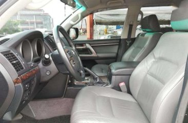 2010 Toyota Land Cruiser 200 AT FOR SALE