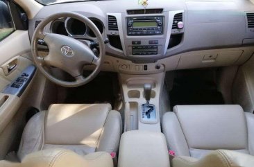 2008 Toyota Fortuner 2.7 gasoline engine Automatic