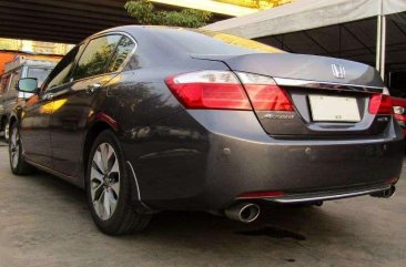 2014 Series Honda Accord 3.5 AT Php 898,000 only!