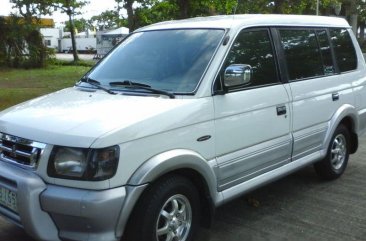 2000 Mitsubishi Adventure for sale