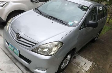 2011 Toyota Innova e Diesel FOR SALE