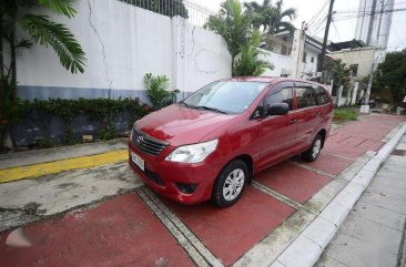 2014 TOYOTA Innova Diesel-j Manual Transmission