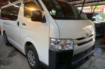 2017 Toyota Hiace 3.0 Commuter Manual White