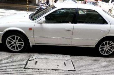 Toyota Camry 2002 Model 2.2 Matic (Pearl White)