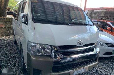 2017 Toyota Hiace 3.0L GL Grandia Pearl White Manual