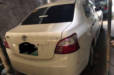 SELLING Toyota Vios 2013