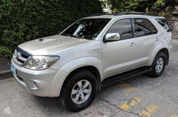 2005 Toyota Fortuner 1st owner Top of the line 4X4