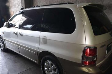 Kia Sedona park 2 2005 top of the line for sale 