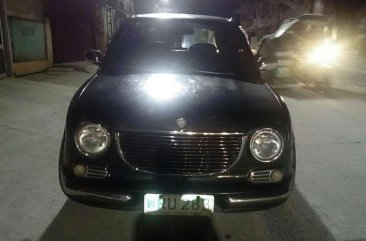 Nissan Verita 2000 Black Automatic for sale 