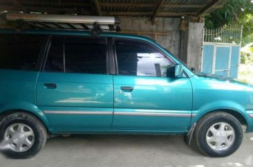 TOYOTA Revo Mdl 2000 for sale