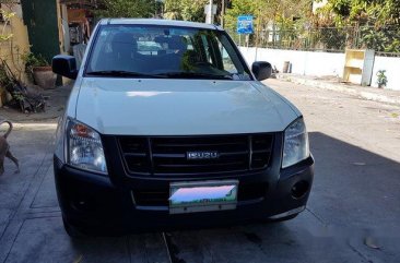 Well-maintained Isuzu D-Max 2009 for sale