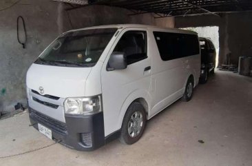 2014 Toyota Hiace Commuter Diesel for sale 