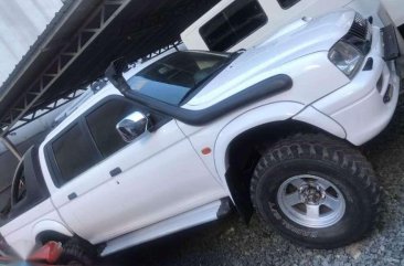 Mitsubishi Strada 2003 For sale 