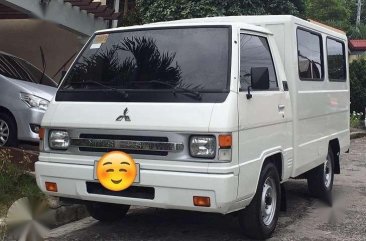 2016 MITSUBISHI L300 fb deluxe 21kms only 1st own cebu lady driven for sale