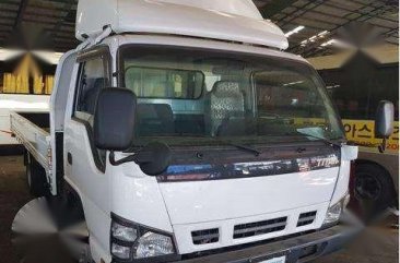 Like new Isuzu Elf for sale