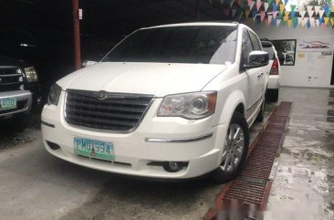 Chrysler Town and Country 2010 for sale