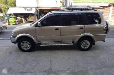 Well-kept Isuzu crosswind sportivo 2.5 4ja1 for sale