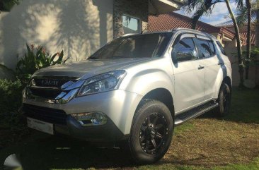 Isuzu MUX 2017 for sale