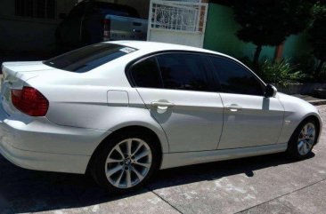 BMW 318i 2012 for sales