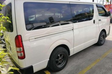 Toyota Hiace Commuter D4D MT 2015 for sale