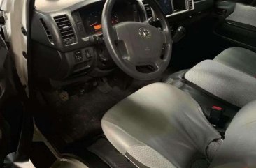 Toyota HIACE GL Grandia MT 2017 for sale