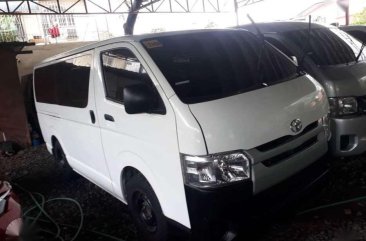 2017 Hiace Commuter for sale