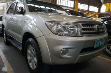 2011 Toyota Fortuner g gas AT for sales