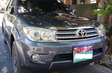 Toyota Fortuner 2009 montero mux trailblazer