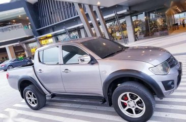 Mitsubishi Strada 2010 for sale 