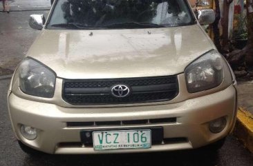 Toyota RAV4 2004 manual trans FOR SALE