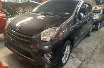 TOYOTA Wigo 1.0 G 2016 Manual Gray Good as new 