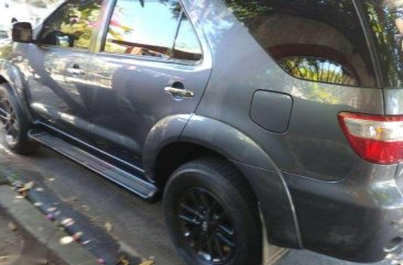 Toyota Fortuner 2009 montero mux trailblazer
