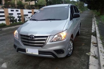 2015 Toyota Innova E for sale