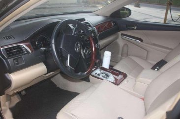 Toyota Camry 25V 2013 for sale