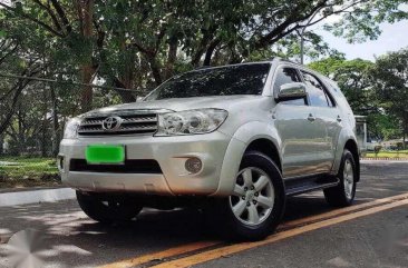 2010 Toyota Fortuner G for sale