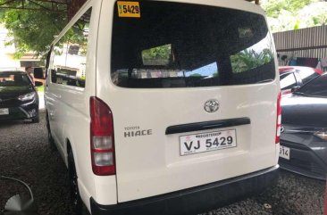 2017 Toyota Hiace Commuter 3.0 Manual Transmission