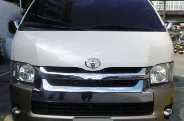 2015 Toyota HIACE Grandia GL FOR SALE