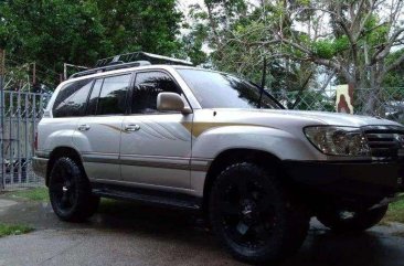 FOR SALE TOYOTA Land Cruiser 2000MODEL 