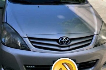 For sale: Toyota Innova E, 2.0, Automatic