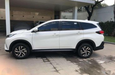 2018 Toyota Rush 15 E AT Gas for sale