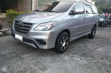 Toyota Innova 2014 manual Diesel