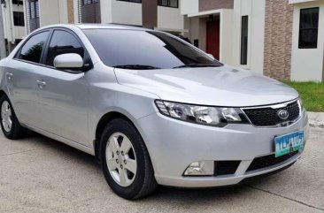 For Sale: 2012 Kia Forte DOCH 16v Automatic Top Of the line