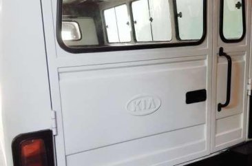 Kia KC2700 2004 model dual AC FOR SALE