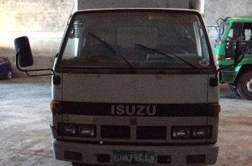 1988 Isuzu Elf Close Van 4BE1 - Preowned Cars