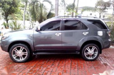 2008 TOYOTA Fortuner 4x2 G Dsl AT FOR SALE