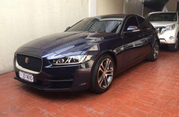 2016 Jaguar XE gas turbo low miles fully loaded