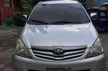 2010 TOYOTA Innova J MT diesel FOR SALE