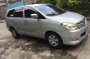 2010 TOYOTA Innova J MT diesel FOR SALE