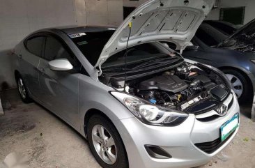 2013 HYUNDAI ELANTRA - 365k negotiable upon viewing 