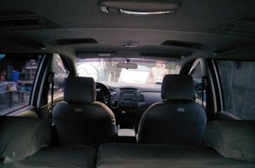 Toyota Innova j 2011 FOR SALE